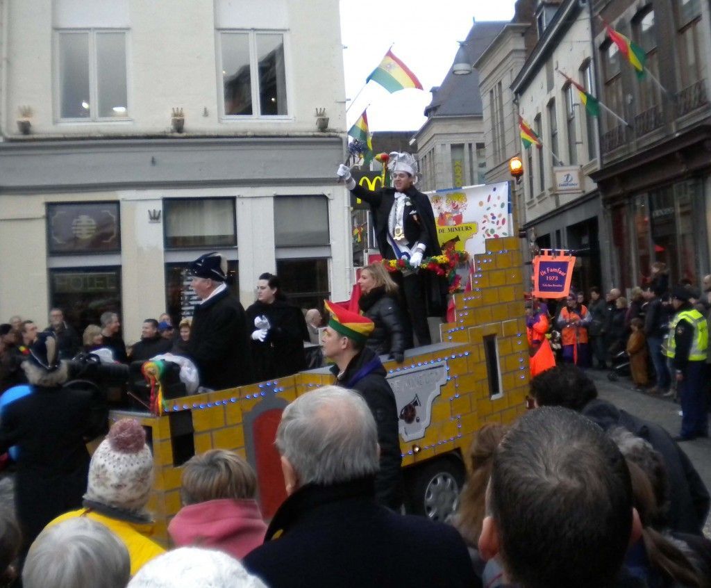 Desfile para elegir al Príncipe del Carnaval de Maastricht