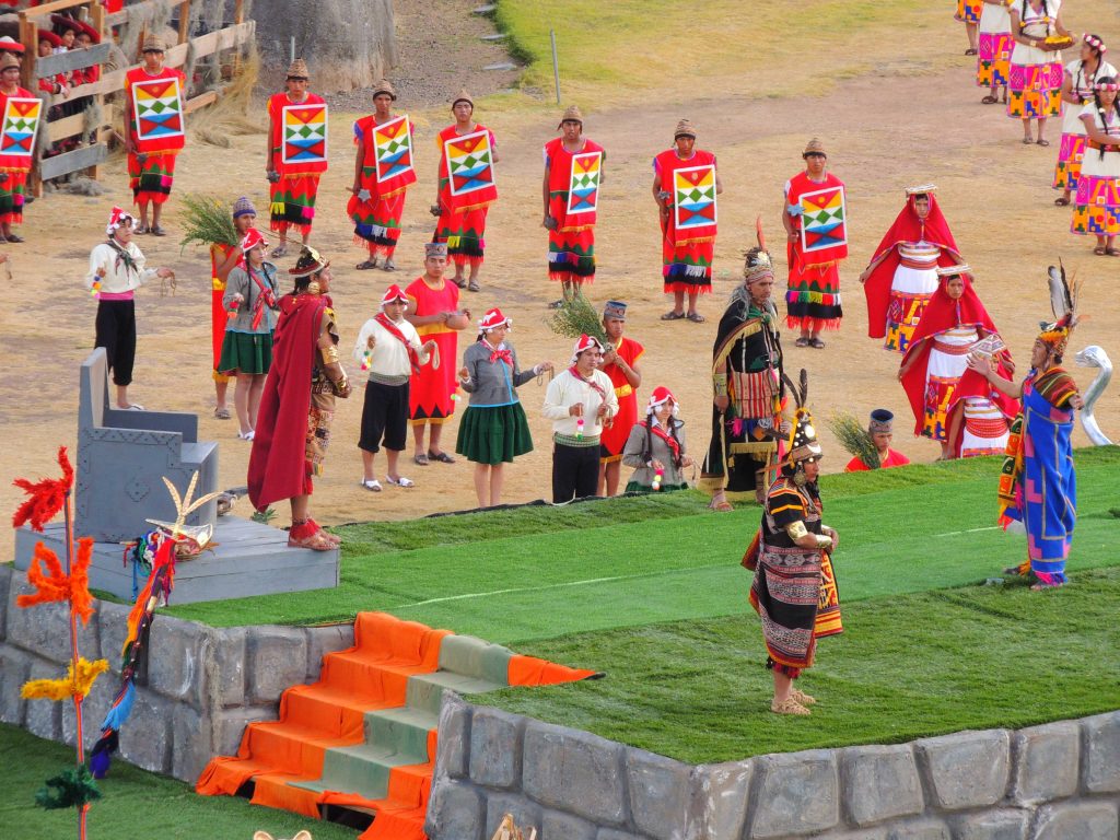El momento de una de las ofrendas de una de las regiones del imperio inca