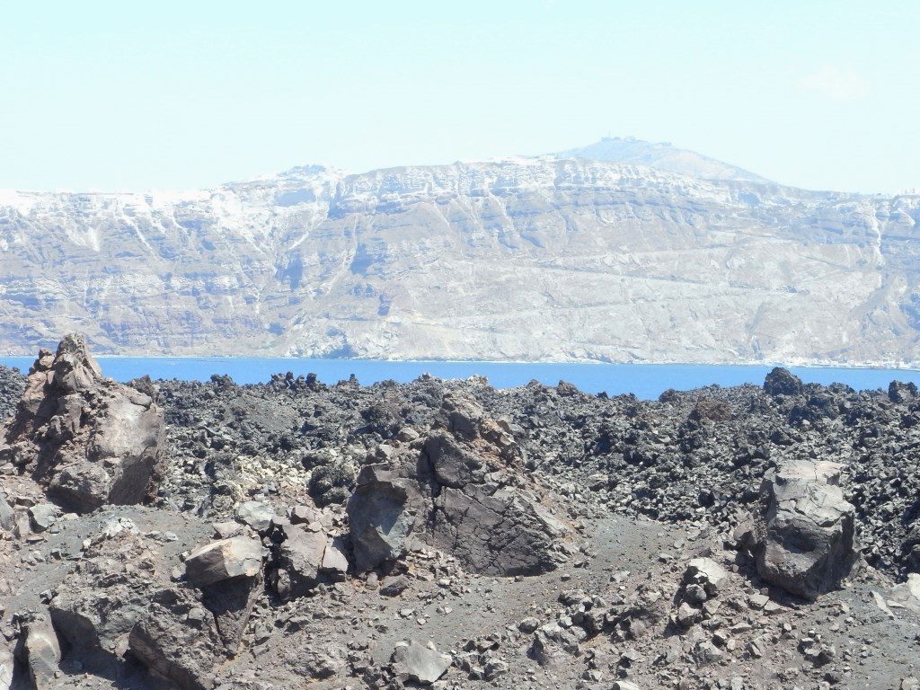 Lugares de otro planeta. Volcán Nea Kameni - Traveling Mugs