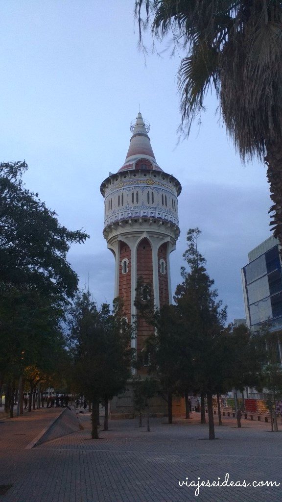 Torre de les Aigües en Barceloneta