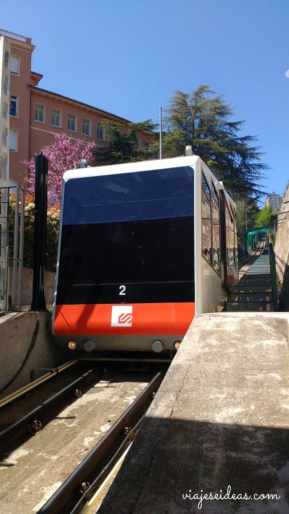 Funicular Vallvidrera, Barcelona