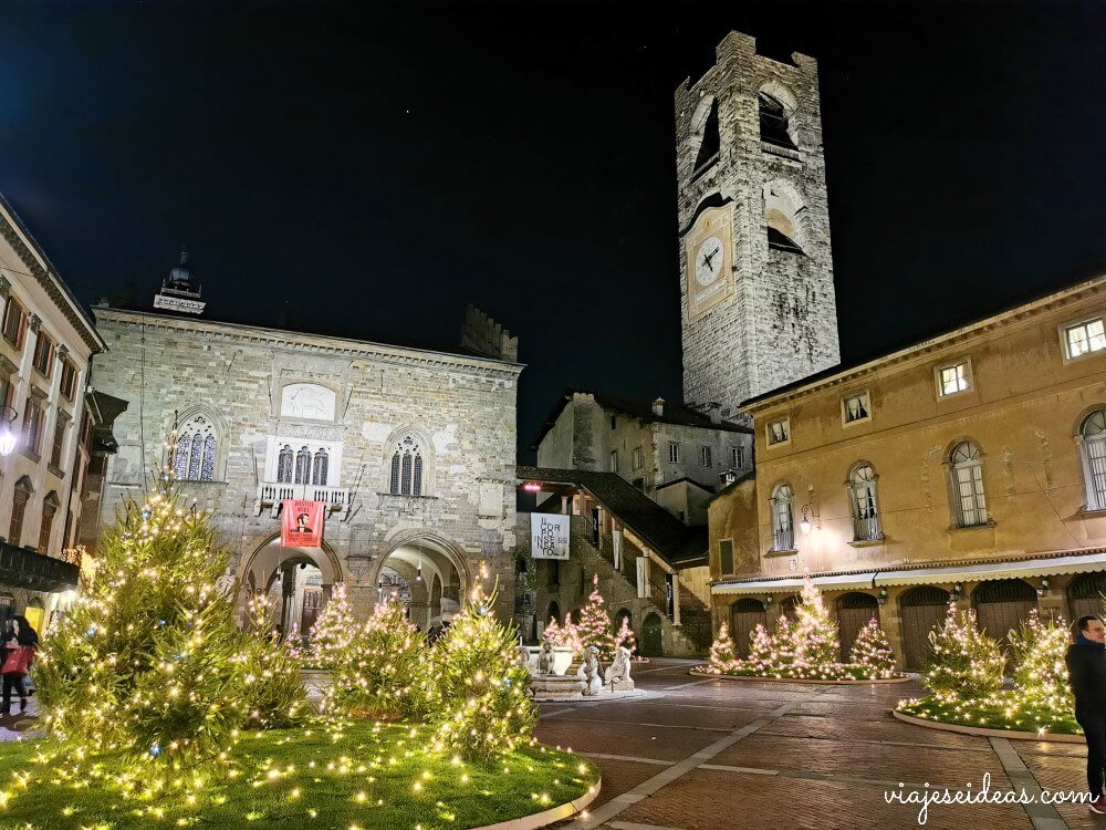 Que hacer en Bérgamo, Piazza Vecchia