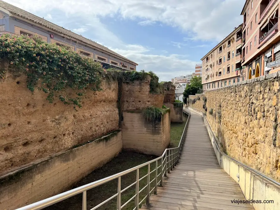 Tramo de murallas
