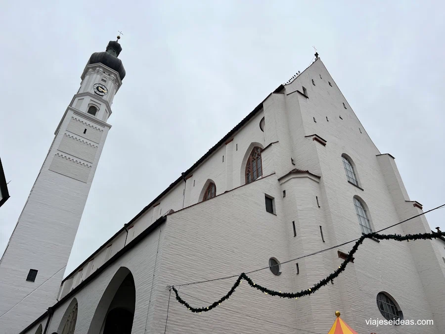 Exterior de la iglesia