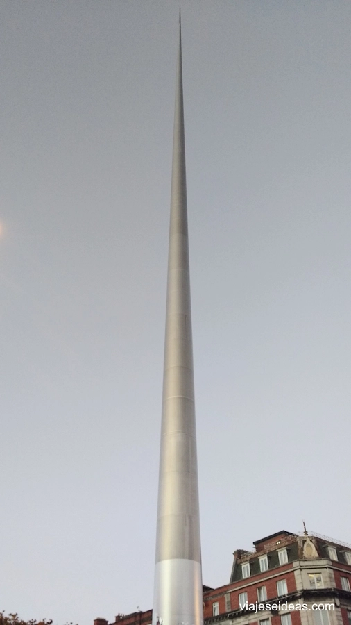 Obelisco en forma de aguja